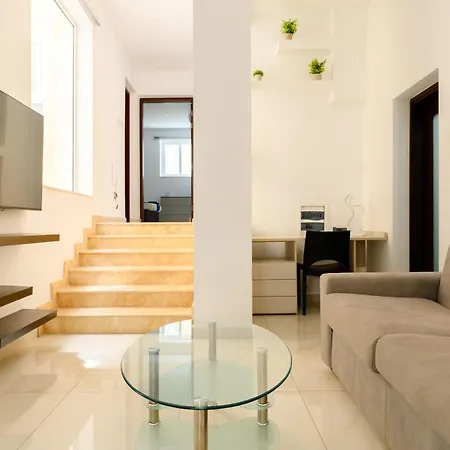 Appartamento Brand-new, Spacious Flat,
