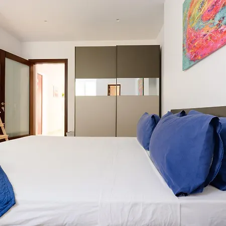 Brand-new, Spacious Flat, Appartamento *