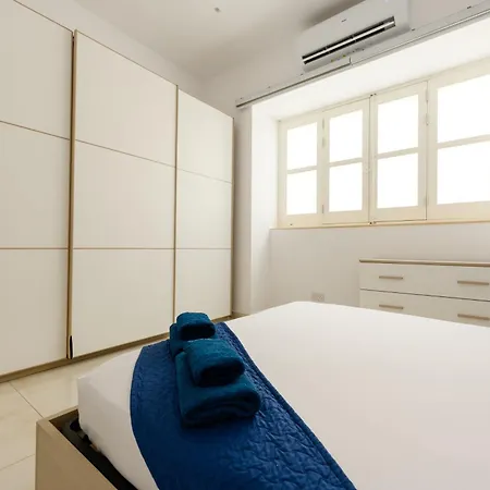 Brand-new, Spacious Flat, Appartamento *