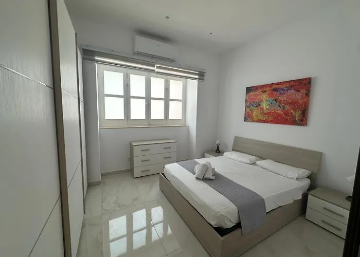 Brand-new, Spacious Flat, Διαμέρισμα *