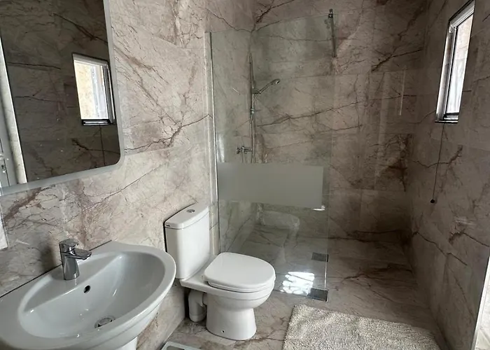 Brand-new, Spacious Flat, * Σλιέμα