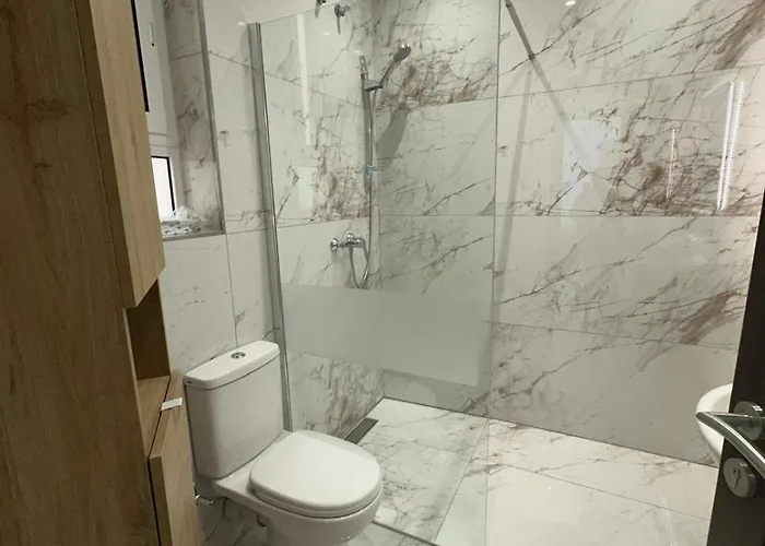 Brand-new, Spacious Flat,